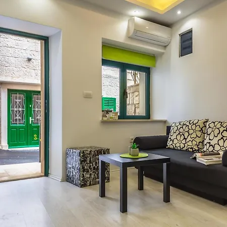 Studio Apartman “kala”