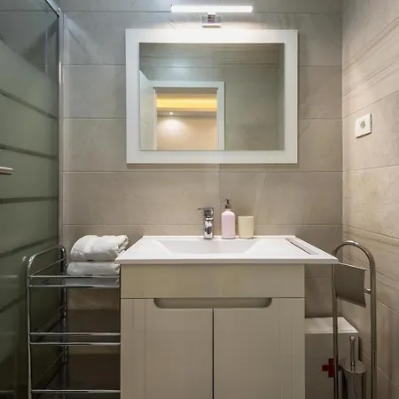Pensión Studio Apartman “kala”